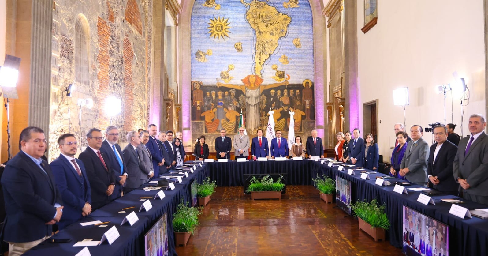 2025, Instalación de la Comisión Nacional de Aprendizaje a Lo Largo de la Vida