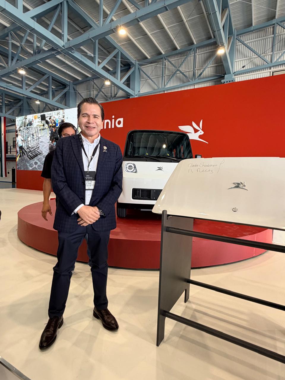 2026, Presentación del primer auto eléctrico del Gobierno de México TecNM-Polítécnico 1